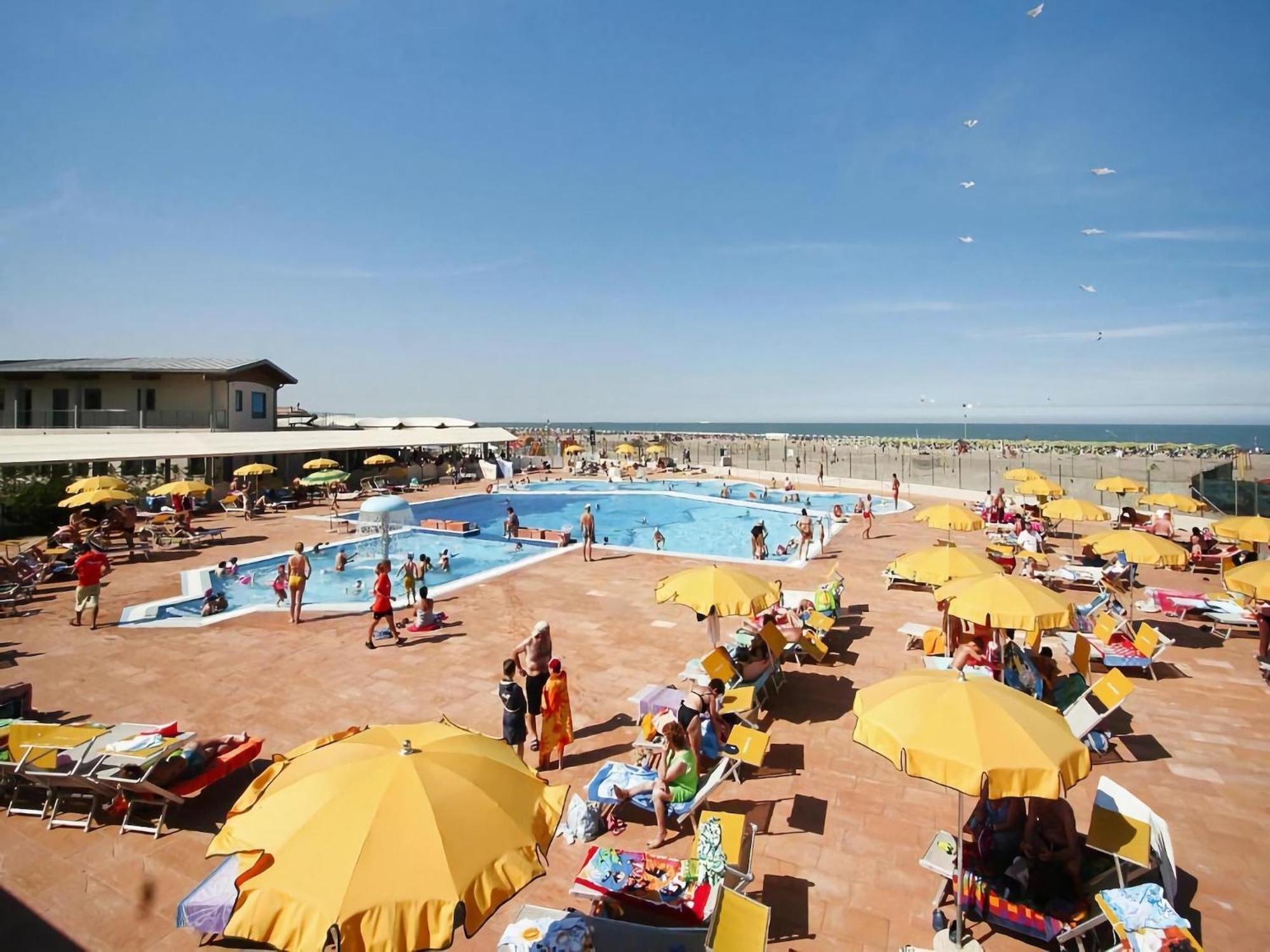 Resort Rosapineta Sud In רוסולינה מארה מראה חיצוני תמונה